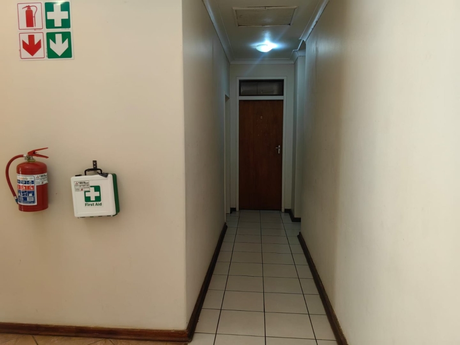 11 Bedroom Property for Sale in Universitas Free State